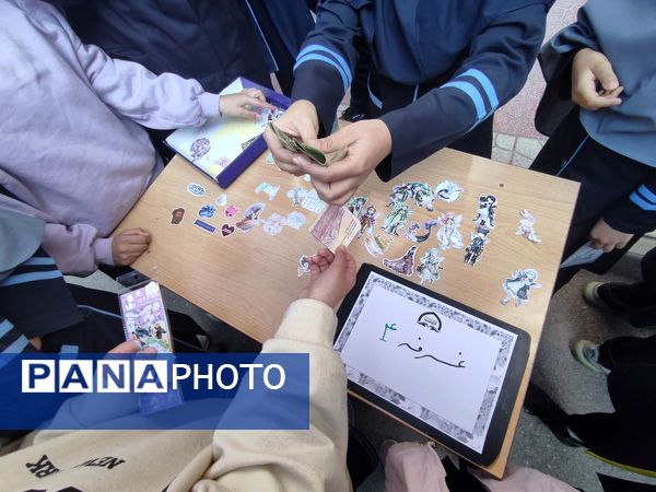 جشنواره خوارزمی «محور بازارچه» در دبیرستان دخترانه توحید