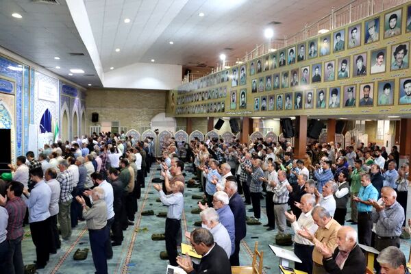 آیین وحدت‌بخش نماز عبادی سیاسی جمعه در مصلی امام خمینی(ره) ماهدشت 