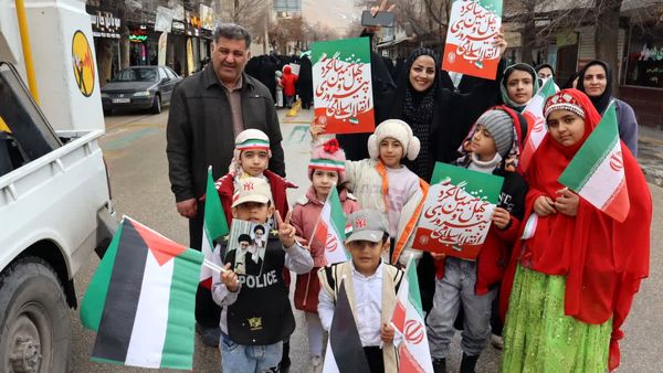 تجلی ایمان و اتحاد در جشن چهل و هفتمین بهار انقلاب