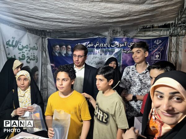 طنین فریاد نسل نوجهاد در قلب صادقیه