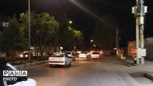 پرچم های ایران و حزب الله  بر فراز شهر نیشابور 