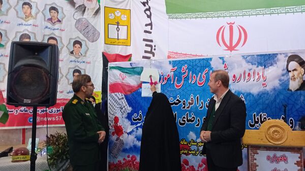 گردهمایی دختران نسل سلیمانی در دبیرستان فاطمه الزهرا(س) 