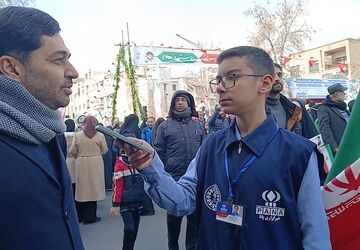 ۲۲ بهمن روز آغاز استقلال و آزادی 