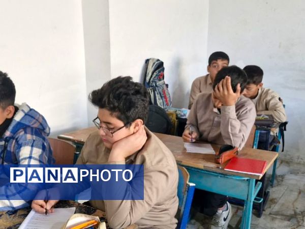 دوره آموزشی مقدماتی خبرنگاری در محمودآباد 