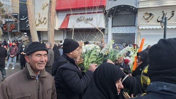 حضور خادمان امنیت در راهپیمایی ۲۲ بهمن