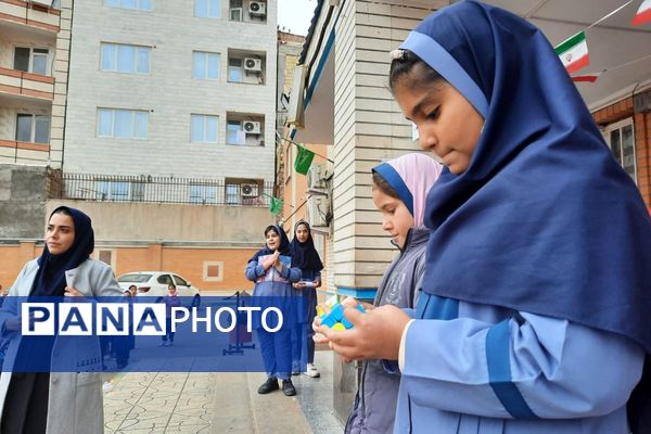  جشن نیمه شعبان در مدرسه مهرآیین ناحیه دو بهارستان