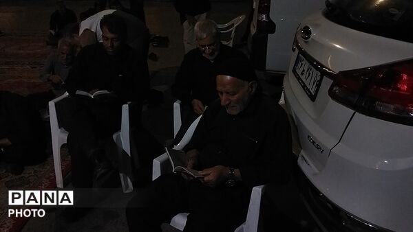 موکب عاشقان امام رضا (ع)  بلوار فضل نیشابور در ششم شب محرم ۱۴۰۵ 