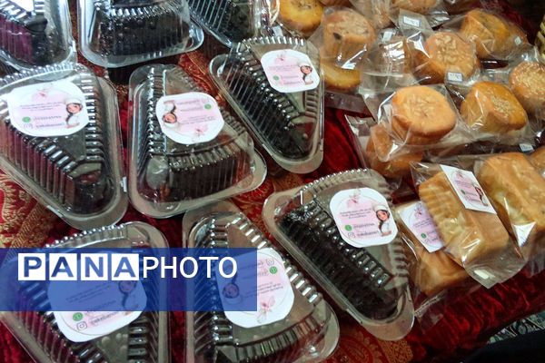 از سنت تا خلاقیت، برگزاری نمایشگاه صنایع دستی یلدا در دبیرستان توحید یک