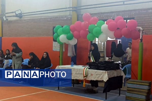 اختتامیه طرح میدان پویا در هنرستان هاجر نصیر‌آباد 