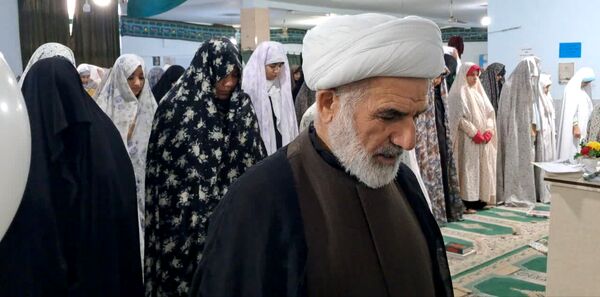اعتکاف دانش‌آموزان مسجد اوغان