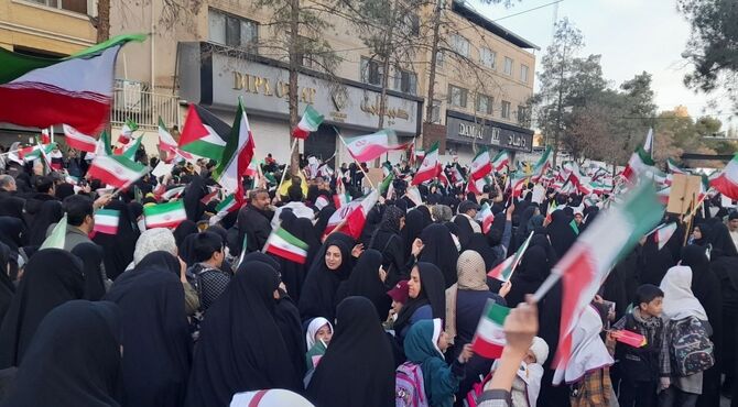 خروش دانش آموزان کرمانی