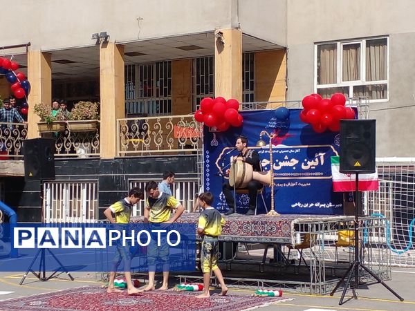 برگزاری جشن جوانه‌ها در دبیرستان حر بن ریاحی