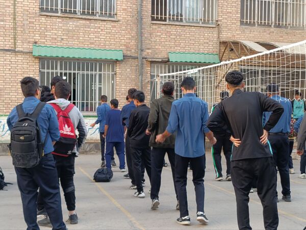 ورزش، نشاط، رفاقت؛ یک روز متفاوت در هنرستان شیخ‌الرئیس مشهد 