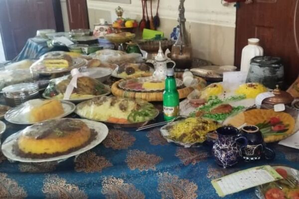 جشنواره غذاهای محلی شاهد 16، عطر سنت در حیاط مدرسه