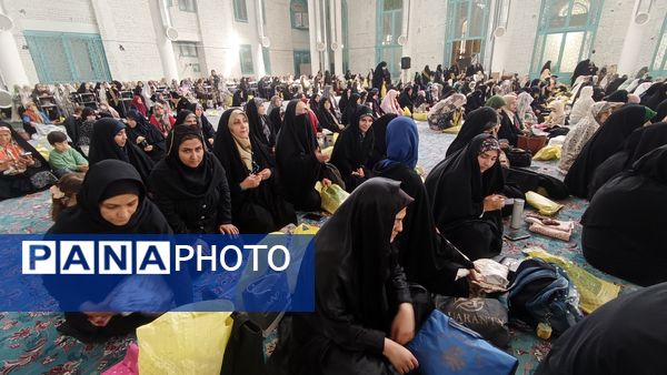 حضور دانش آموزان دبیرستان سردار شهید قاسم سلیمانی ناحیه ۴ کرج در نماز جمعه