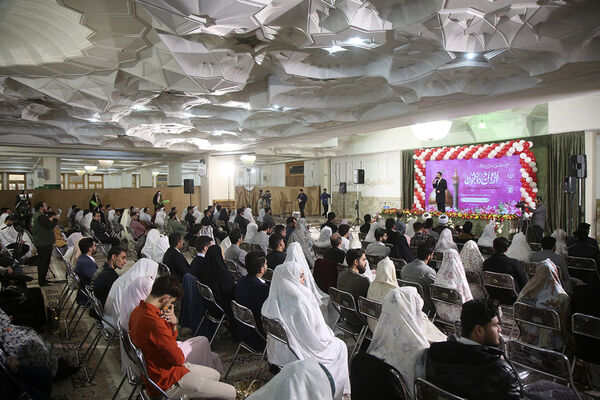 جشن ازدواج ۶۵۰ زوج دانشجوی دانشگاه‌های قم در سالروز میلاد جوادالائمه(س)