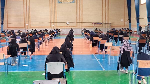 آزمون ورودی نهم به دهم مدارس سمپاد و نمونه دولتی در شهر بن