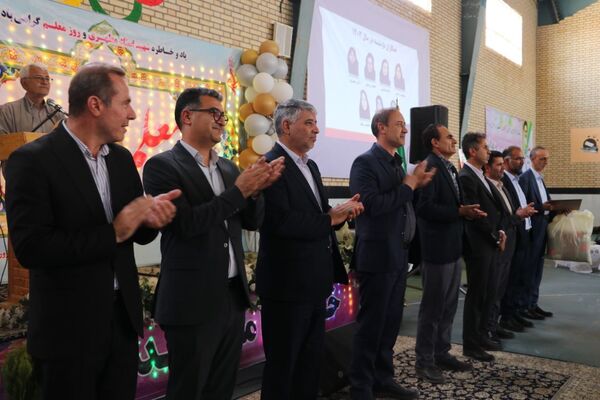 جشن گرامیداشت مقام معلم در شهر آشخانه 