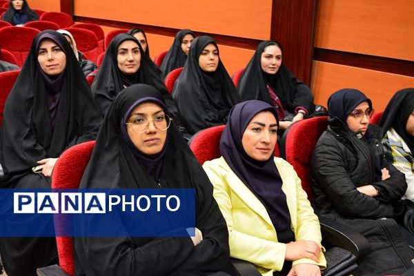 گرامیداشت هفته امور تربیتی در بهارستان‌ 2