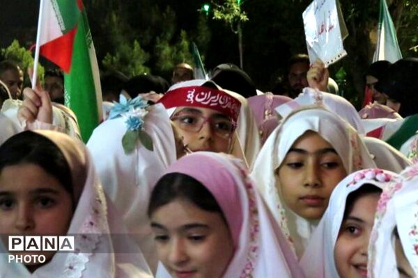 بهشت در کف خیابان های شهر ری با حضور ریحانه های بهشتی