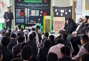 مراسم ایام فاطمیه در دبیرستان شهید اشرفی اصفهانی بیارجمند
