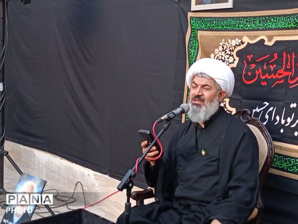 مراسم عزاداری شب عاشورا در بنیاد غدیر کاشمر