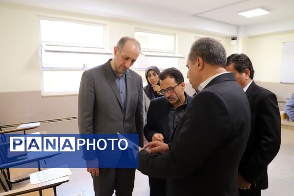 بازدید از مراکز ارزیابی آزمون استخدامی آموزش و پرورش آذربایجان شرقی