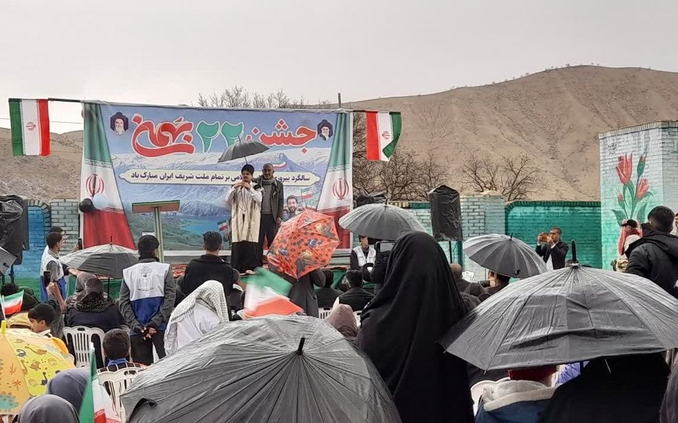 راهپیمایی 22 بهمن در دزپارت باشکوه و چشمگیر برگزار شد