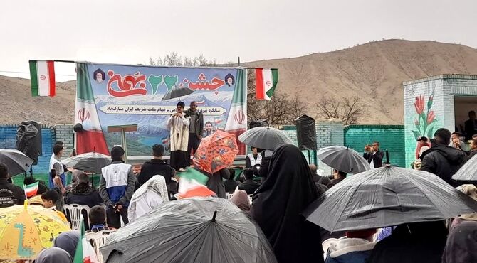 راهپیمایی 22 بهمن در دزپارت باشکوه و چشمگیر برگزار شد