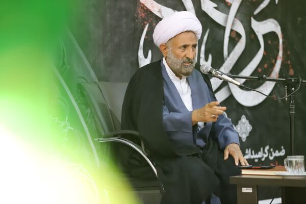 برگزاری مراسم ارتحال حضرت امام خمینی(ره) و گرامیداشت قیام ۱۵ خرداد در مهستان