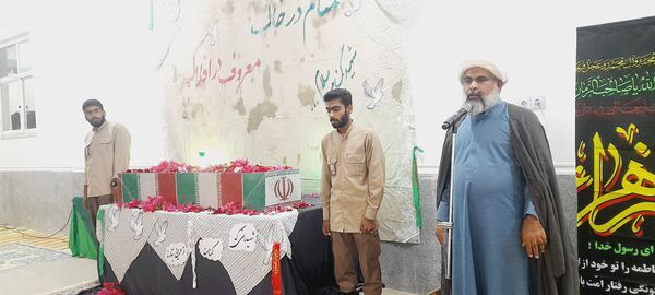 تشییع شهید گمنام در فین