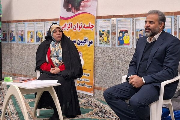 برگزاری کارگاه آموزشی «جشنواره سفیران» در دبستان شاهد ام البنین (س) ناحیه دو شهرری 