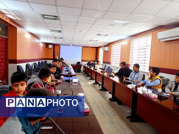 نشست خبرنگاران پانای کاشمر‌‌ با معاون پرورشی و تربیت‌بدنی و رابط پانای کاشمر