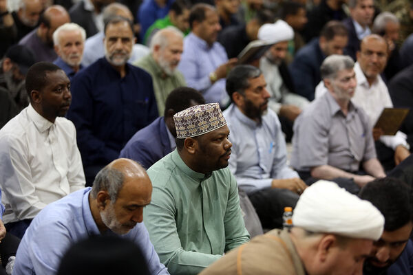 مراسم بزرگداشت والده «سید حسن نصرالله» در قم