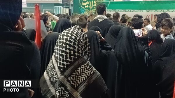 از خردسالان تا  ریش سفیدان؛ همه پایه کار ایران