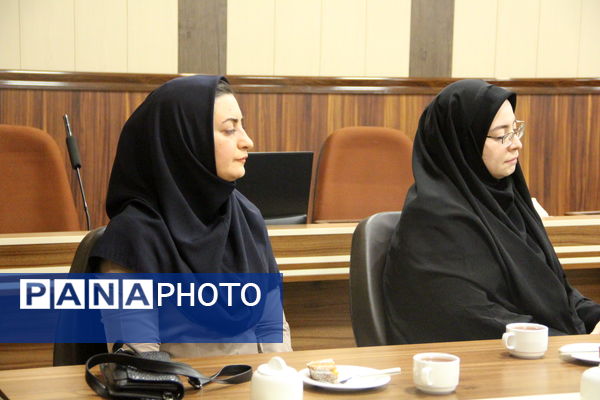 برگزاری جلسه تخصصی مراقبین سلامت مدارس ناحیه یک شهرری