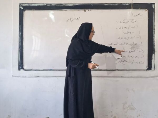 دوره آموزشی مقدماتی خبرنگاری در محمودآباد 