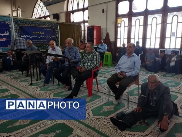 برپایی میز خدمت به‌مناسبت هفته دولت در میاندورود 