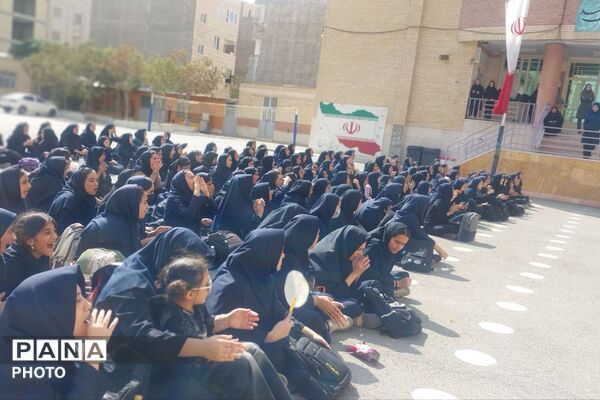 المپیاد ورزشی؛ شور و نشاط دانش‌آموزی در دبیرستان شهید بیاتی