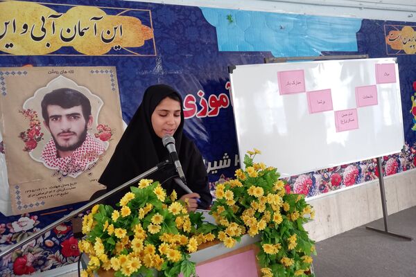 جشن ولادت امام حسن عسکری(ع) در دبیرستان شاهد فیض