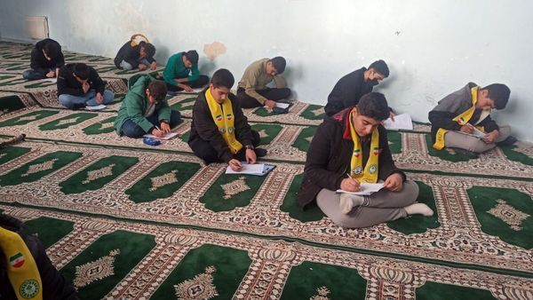 برگزاری مسابقات قرآن، عترت و نماز در دبیرستان خوارزمی نورآباد