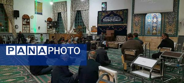 جشن ولادت حضرت فاطمه زهرا (س) در مسجد امام حسین (ع)