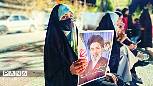 شور وطن‌ پرستی مارگونی‌ها در چهل و ششمین شب رزم خیابانی