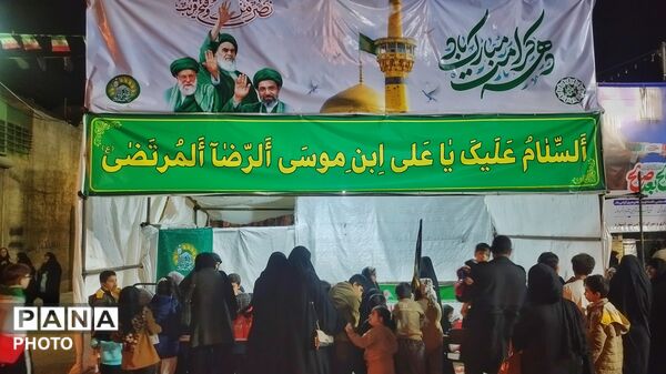 حضور پرشور مردم اشتهارد در راهپیمایی‌های شبانه