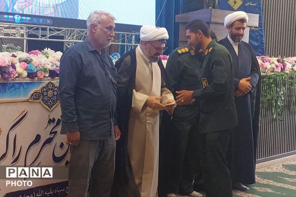 همایش نماز در مجتمع فرهنگی شلمچه شیراز