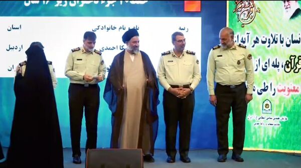تقدیر از منتخبین مسابقات کشوری قرآن  نیروی انتظامی 