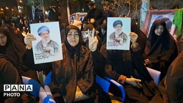 چهلم رهبر شهید کشور، پدر یک ملت، سید علی خامنه ای 