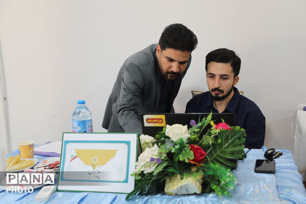 کارگاه هدایت تحصیلی در تبادکان؛ گامی برای انتخابی آگاهانه و آینده‌ساز