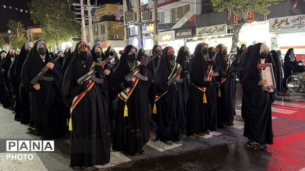 رزمایش دختران «جانفدا ایران» در شهرستان ساوجبلاغ 