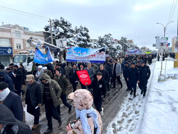 سرمای زمستان با حضور پرشور مردم تربت جام گرم شد